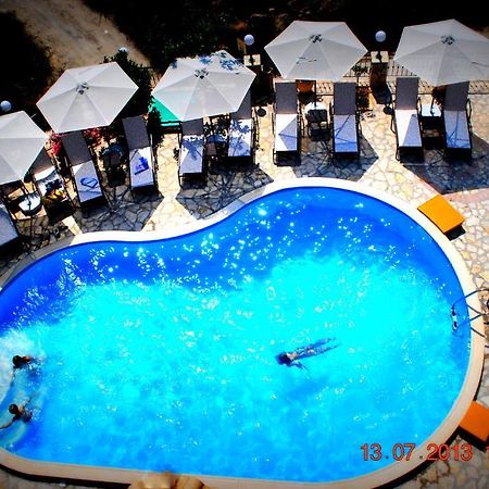 Villa Dorita Luxury Apartments بارغا المظهر الخارجي الصورة
